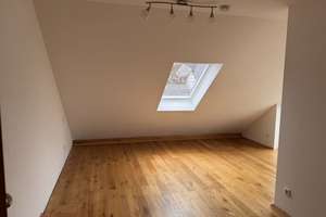 Lichtdurchflutete Dachgeschosswohnung – Günter-Hartenstein-Straße 6, 34537 Bad Wildungen – Vorschaubild 8