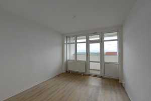 !!gemütliche 3-Raum-Wohnung für Senioren mit Blick über Magdeburg!! – Jakobstr. 7a, 39104 Magdeburg – Vorschaubild 5