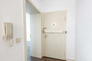 Renovierte zwei Zimmer Wohnung im Herzen von Golzheim – Die vollständige Adresse der Immobilie erhältst du vom Anbieter., 40474 Golzheim, Düsseldorf – Vorschaubild 3