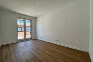 Haus im Haus,  Garten Wohnung eig. Eingang, 206 m² Wfl. 5 Zi, Terr, TG-Stellpl.,  Hobby-Raum, Keller – Hinter der Böck 8, 40221 Düsseldorf – Vorschaubild 12