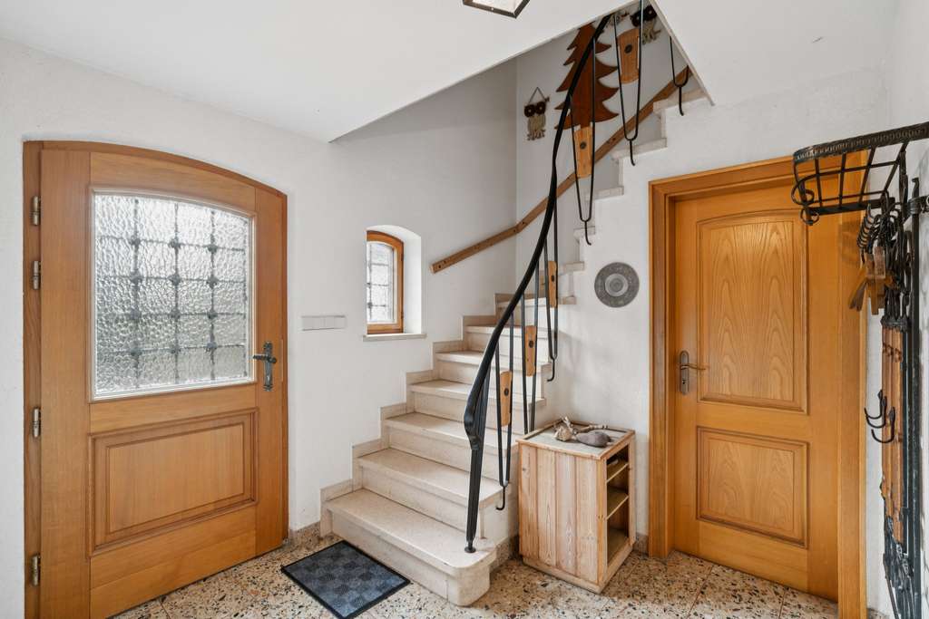 Immobilie in Mauerstetten - Einfamilienhaus mit bayerischem Charme im Ostallgäu - Bild 1