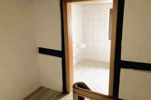 Privat zu verkaufen: Ober-Mörlen, interessantes Wohnobjekt,Teilbereich auch gewerblich nutzbar! (VB) – Usinger Str. 24, 61239 Ober-Mörlen – Vorschaubild 9