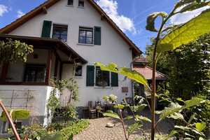 Individuelles Traumhaus mit Charme, Gartenidylle & vielen liebevollen Details – Limburg-Weilburg (Kreis) – Vorschaubild 1