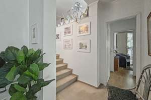 Wohnen mit Parkflair: Großzügige 5-Zimmer-Maisonettewohnung mit Potenzial in Wentorf bei Hamburg – Die vollständige Adresse der Immobilie erhältst du vom Anbieter., 21465 Wentorf bei Hamburg – Vorschaubild 9