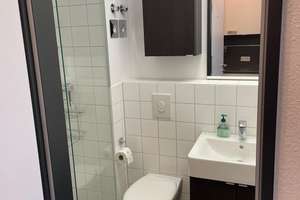 Moderne, möblierte Einzimmer-Wohnung mit Balkon und EBK – Die vollständige Adresse der Immobilie erhältst du vom Anbieter., 38100 Innenstadt, Braunschweig – Vorschaubild 2