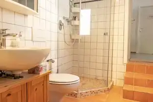 Gepflegtes Einfamilienhaus mit idyllischem Garten und Stellplatz – Ahrweiler (Kreis) – Vorschaubild 21