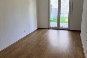 Hochwertige attraktive 3-Zimmer Erdgeschosswohnung in Ingolstadt (Gerolfing) von Privat zu verkaufen – Dürrenseestraße -, 85049 West, Ingolstadt – Vorschaubild 8