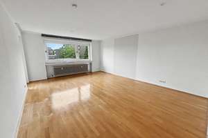 3-Zimmer-Wohnung mit Balkon in beliebter Lage von Wuppertal – modernes Hybridsystem vorhanden – Die vollständige Adresse der Immobilie erhältst du vom Anbieter., 42109 Uellendahl-Katernberg, Wuppertal – Vorschaubild 1
