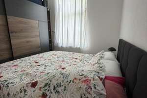 Altbau-Charme pur: 2-Zimmer-Wohnung mit Balkon mitten in Augsburg – kurzfristig bezugsfrei- – Volkhartstraße 18, 86152 Georgs- und Kreuzviertel, Augsburg – Vorschaubild 13