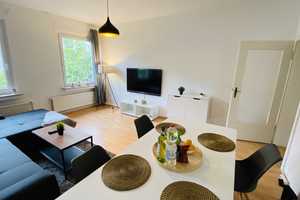 *City Apartment* 2 Zimmer-Apartment Möbliert All-In* – Düsseldorf – Vorschaubild 2