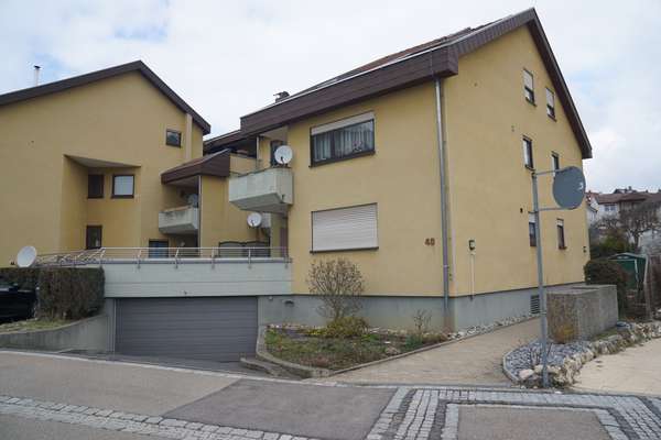 Helle 3-Zimmer Wohnung mit Balkon und Garage in Oberkochen