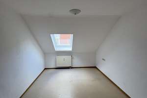 2-Zimmer Wohnung DG mit Balkon. Kaltmiete incl. Parkplatz  € 760,00 – Gartenstr. 113/3, 74076 Heilbronn, Heilbronn – Vorschaubild 5