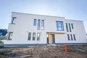 Ihr neues Zuhause: Stilvolle 2-Zimmer-Wohnung mit EBK im Erdgeschoss! – Die vollständige Adresse der Immobilie erhältst du vom Anbieter., 26135 Drielake, Oldenburg (Oldenburg) – Vorschaubild 1
