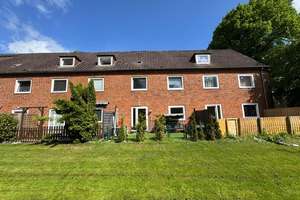 Vermietete 2,5-Zimmer-Erdgeschosswohnung mit Terrasse und direkter Parklage in Kiel-Elmschenhagen – Die vollständige Adresse der Immobilie erhältst du vom Anbieter., 24146 Elmschenhagen, Kiel – Vorschaubild 12