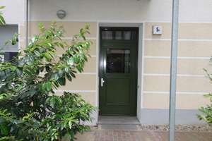 Bezugsfrei zum 01.07.2026 - Nahe Ostkreuz:  Ruhige 2-Zimmer-DG-Whg im Gartenhaus mit Balkon und Lift – Lenbachstr. 5a, 10245 Friedrichshain, Berlin – Vorschaubild 2
