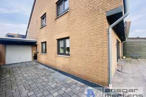 (D)EIN Zweifamilienhaus im idyllischen Wickrathhahn
Zwei 2 Zimmerwohnungen + Hobbydachstudio inkl.  – Hainweg 22a, 41189 Mönchengladbach – Vorschaubild 4