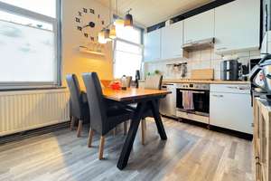 Walle / Großzügige 2,5-Zimmer-Dachgeschosswohnung – Die vollständige Adresse der Immobilie erhältst du vom Anbieter., 28219 Osterfeuerberg, Bremen – Vorschaubild 2