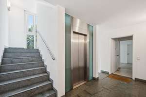 Stillvoll wohnen in Bestlage - Exclusive Wohnung in der Cuvilliésstraße – Die vollständige Adresse der Immobilie erhältst du vom Anbieter., 81679 Altbogenhausen, München – Vorschaubild 9