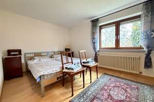 Repräsentativ, ruhig, grün – Außergewöhnliches Einfamilienhaus mit Einliegerwohnung am Ortsrand – Die vollständige Adresse der Immobilie erhältst du vom Anbieter., 72555 Metzingen – Vorschaubild 13