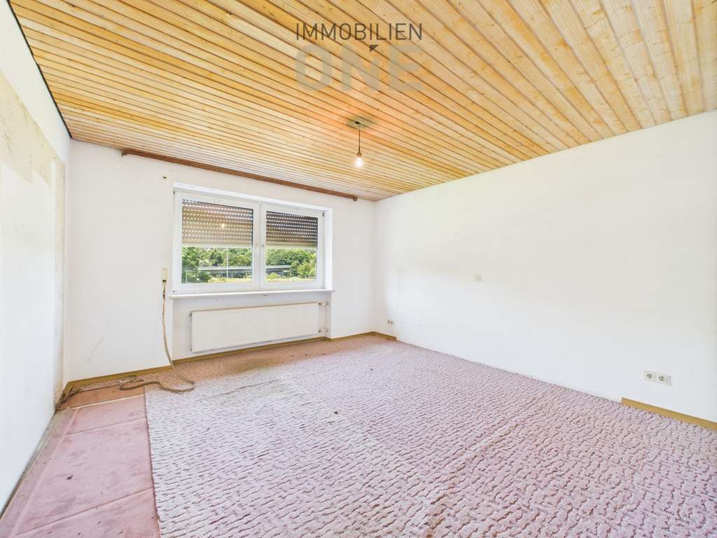 Immobilie in Nittendorf - 4-Zimmer Hochparterrewohnung mit Südterrasse und Garage - Bild 3