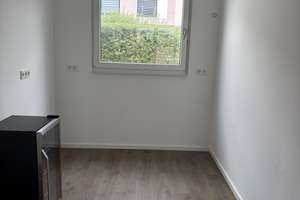 Besichtigung Samstag 15.08.26  von 10-11 Uhr Reihenhaus in sehr schöner Lage, noch nie bewohnt – Hintere Straße 56a, 90768 Atzenhof, Burgfarrnbach, Fürth – Vorschaubild 5