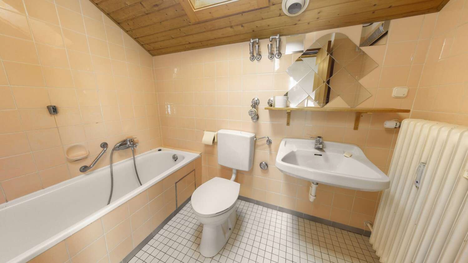 Immobilie in Geretsried - Ein Platz zum Wohlfühlen – Dachgeschosswohnung in grüner Randlage - Bild 10