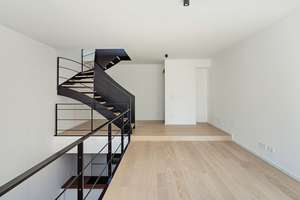 Schwabing-West: Neubau-Gallery Loft mit Terrasse und Garten – Barbarastraße 2J, 80797 Schwere-Reiter-Straße, München – Vorschaubild 5