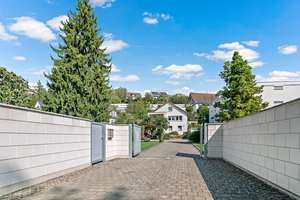 Einfamilienhaus mit Einliegerwohnung und gepflegtem großem Grundstück in zentraler Lage Reutlingens – Gustav-Schwab-Str. 29, 72762 Reutlingen-Mitte, Reutlingen – Vorschaubild 4