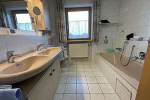gepflegtes Einfamilienhaus am Feldrand – Die vollständige Adresse der Immobilie erhältst du vom Anbieter., 86343 Königsbrunn – Vorschaubild 10