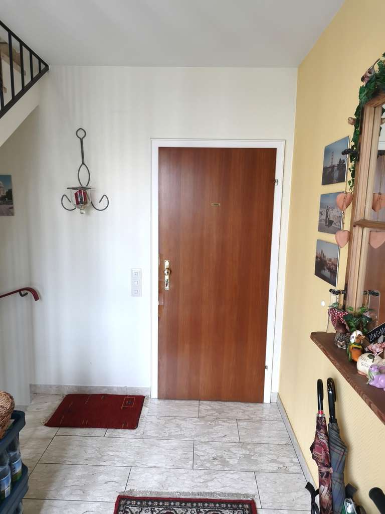 Immobilie in Sinzig - Attraktives 1–2 oder 3-Familienhaus mit Garage und Garten in ruhiger und zentraler Lage - Bild 1