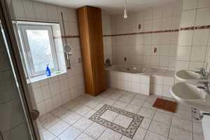 Geräumiges, preiswertes und gepflegtes 7-Zimmer-Einfamilienhaus in Rockenhausen – Ringstr. 29, 67806 Donnersbergkreis – Vorschaubild 3