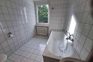 Helle 3,5-Zimmer-Wohnung in Schmachtendorf – 46147 Holten, Oberhausen – Vorschaubild 4