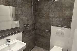 WG-Zimmer 15 m² | Frauen-WG | 550€ All-In | Möbliert | ab 1.7. – Kappenberger Damm 91, 48151 Geist, Münster – Vorschaubild 7