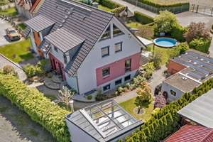 Raumwunder! Energieeffizientes Einfamilienhaus mit traumhaftem Garten, Wintergarten und Pool – Die vollständige Adresse der Immobilie erhältst du vom Anbieter., 95490 Mistelgau – Vorschaubild 4