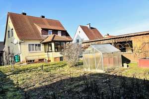 Charmantes Einfam.-Wohnhaus mit zwei Garagen, Pergola und Garten in beliebter Lage, Wohnfl. 135m²,  – Die vollständige Adresse der Immobilie erhältst du vom Anbieter., 97486 Königsberg in Bayern – Vorschaubild 11