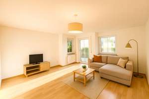 Helle 2-Zimmer-Gartenwohnung mit großem Südwest-Eckgarten in Ingolstadt – Die vollständige Adresse der Immobilie erhältst du vom Anbieter., 85049 Friedrichshofen-Hollerstauden, Ingolstadt – Vorschaubild 7