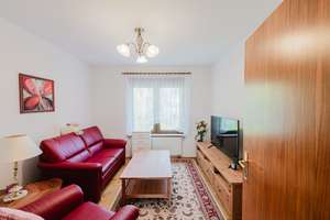 "Royal Oak" - Familienbungalow mit Traumgarten und Gästehaus an der Berliner Stadtgrenze zu kaufen! – Die vollständige Adresse der Immobilie erhältst du vom Anbieter., 12623 Mahlsdorf, Berlin – Vorschaubild 15
