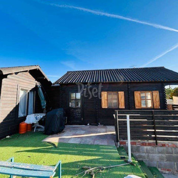 Erleben Sie Ruhe, ein charmantes rustikales Chalet in Cabra del Camp