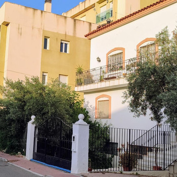 PUCHENA ALMERÍA. VERKAUF DUPLEX-DACHWOHNUNG MIT AUFZUG, 2 SCHLAFZIMMER UND STELLPLATZ.