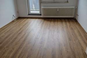 Frisch renovierte 2 Zimmer Wohnung mit 2 Balkonen – Wenzelstraße 6, 52070 Adalbertsteinweg, Aachen – Vorschaubild 2