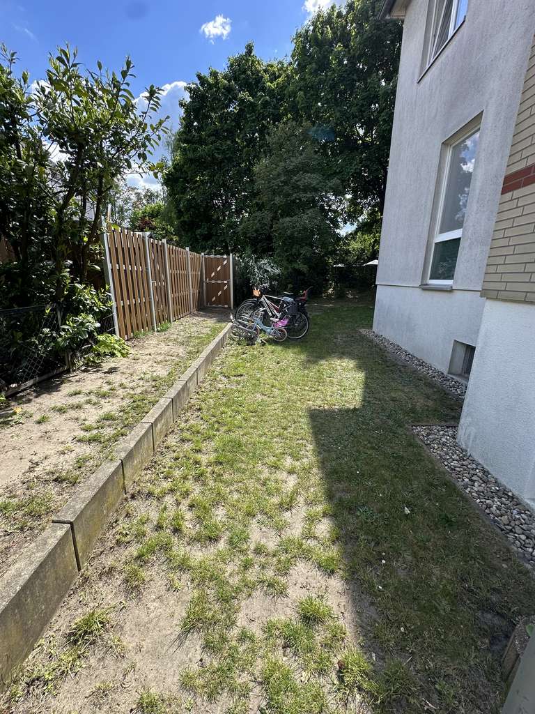 Immobilie in Stahnsdorf - Attraktive 2-Zimmer-Wohnung mit sonnigem Balkon & Tiefgaragenstellplatz in ruhiger Lage - Bild 3