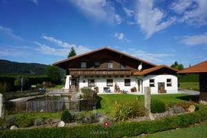 *Mais/Bodenmais - Bay. Wald* Charm. Landhaus mit ELW in herrl. Lage auf 2300m² (+opt. 1200m² BG) – Die vollständige Adresse der Immobilie erhältst du vom Anbieter., 94249 Bodenmais – Vorschaubild 13