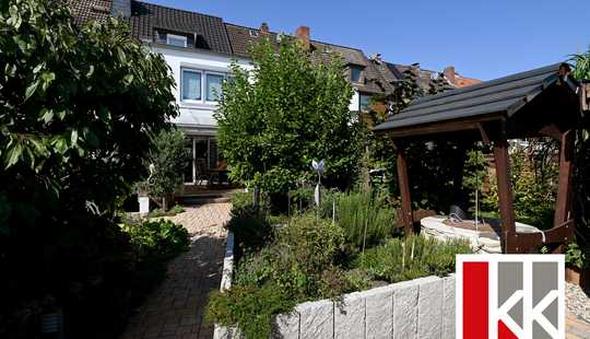 Bild von Zentral & ruhig: Modernisiertes Reihenhaus am Köhlerberg auf gepflegtem Eigentumsgrundstück