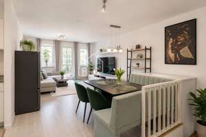 77 m² Möglichkeiten – Wohnung nahe U3 mit Terrasse – Die vollständige Adresse der Immobilie erhältst du vom Anbieter., 81379 Obersendling, München – Vorschaubild 1