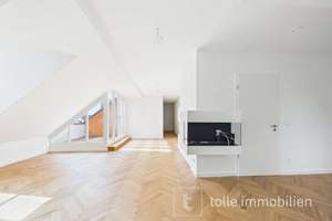 Luxuriöse Dachgeschosswohnung in Berlin-Kladow - 115 m² inkl. Stellplatz und kernsaniert – Die vollständige Adresse der Immobilie erhältst du vom Anbieter., 14089 Kladow, Berlin – Vorschaubild 3