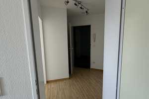 Vollständig renovierte 2-Zimmer-Wohnung mit Balkon in Krefeld – Goethestraße 46, 47799 Krefeld – Vorschaubild 4
