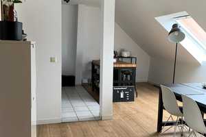 **Schöne 3 Zimmer Wohnung mit großem Balkon, Einbauküche + Stellplatz / MA-Neckarstadt Ost** – Mannheim – Vorschaubild 3
