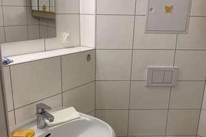 Selbstbezug oder 1A Kapitalanlage! Sonniges Appartement mit Parkett, sehr ruhig, Aufzug, gute ÖVPN – Die vollständige Adresse der Immobilie erhältst du vom Anbieter., 50735 Nippes (Ortsteil), Köln – Vorschaubild 6