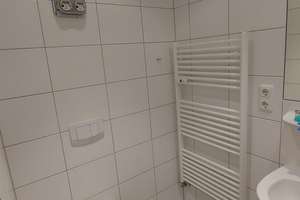 Zentrales Apartment direkt an der TH Georg-Simon-Ohm – nur für Studierende/Auszubildende. – Bahnhofstraße 79, 90402 Marienvorstadt, Nürnberg – Vorschaubild 5