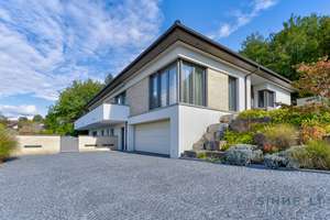 Einzigartig exklusive Villa in Bestlage von Müllheim – Die vollständige Adresse der Immobilie erhältst du vom Anbieter., 79379 Müllheim – Vorschaubild 32